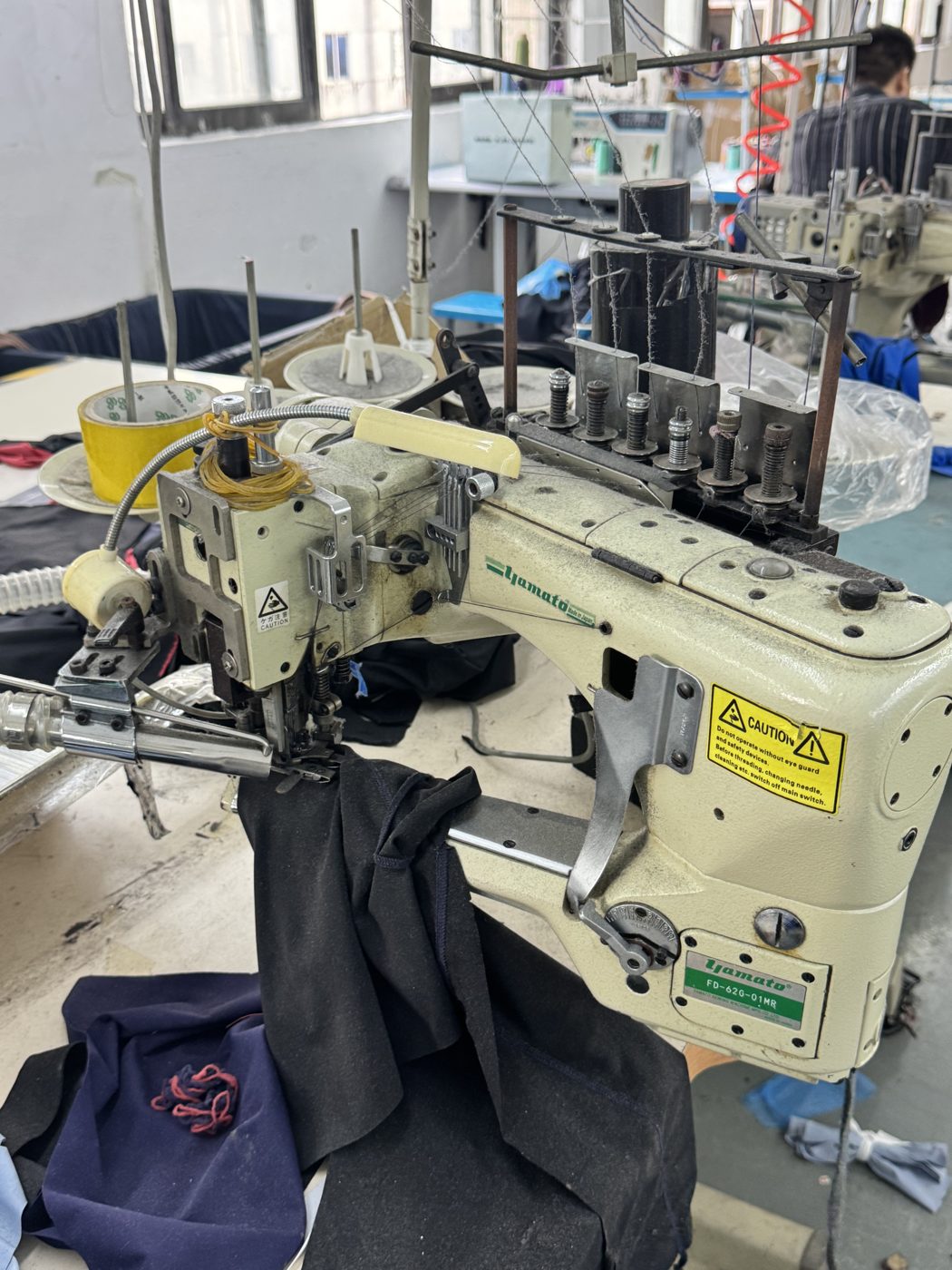 Yamato flatlock machine