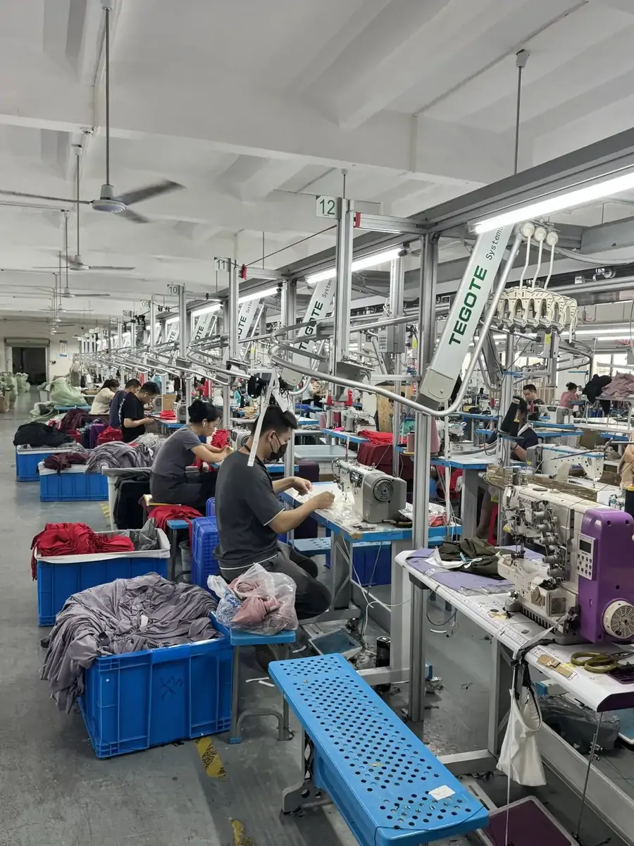 ZIESHINE sewing floor with TEGOTE hanger line