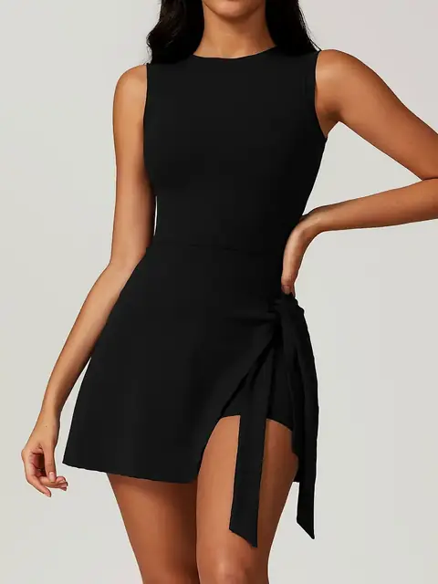 2-in-1 lined sports dress in premium black front view