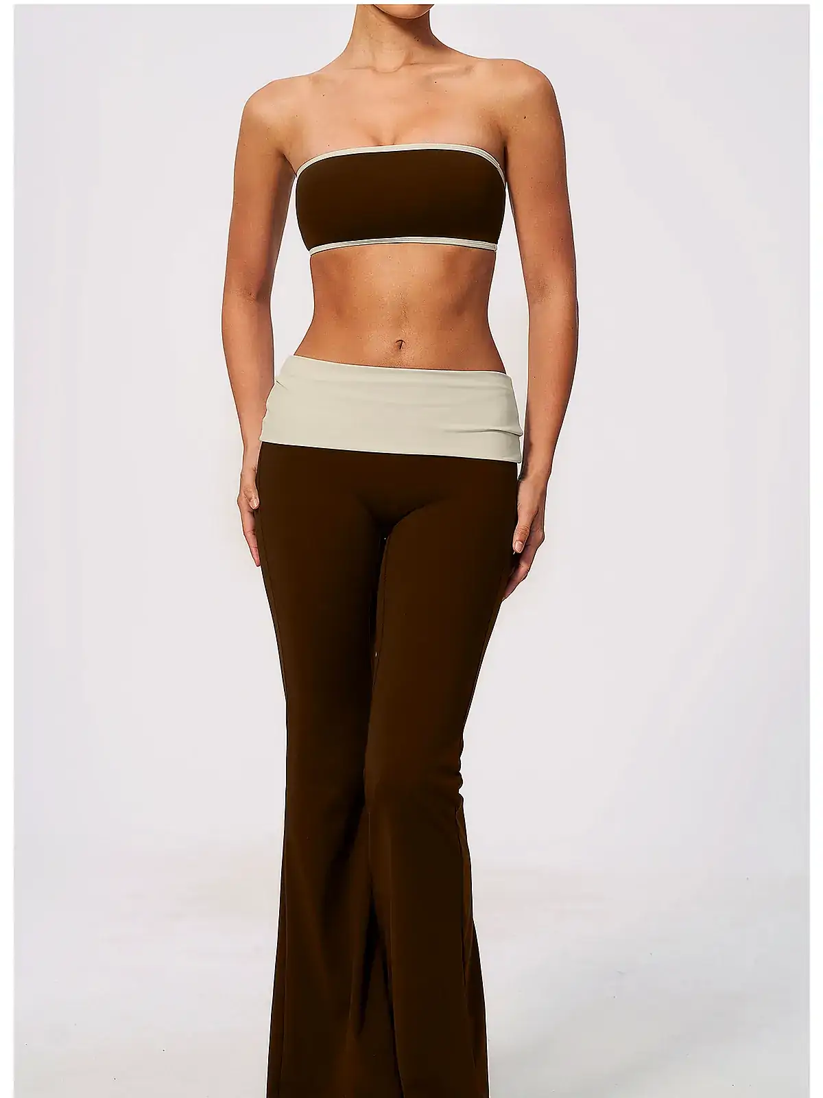 colour-block set back seam construction
