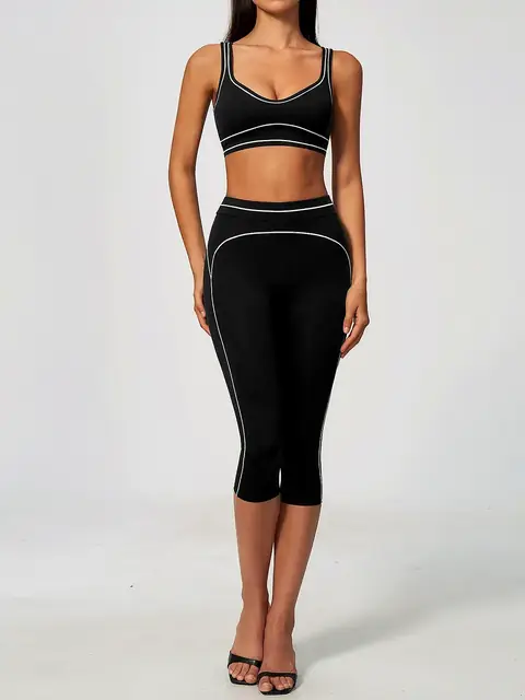 Brushed Anti-Shock support yoga set in premium black front view
