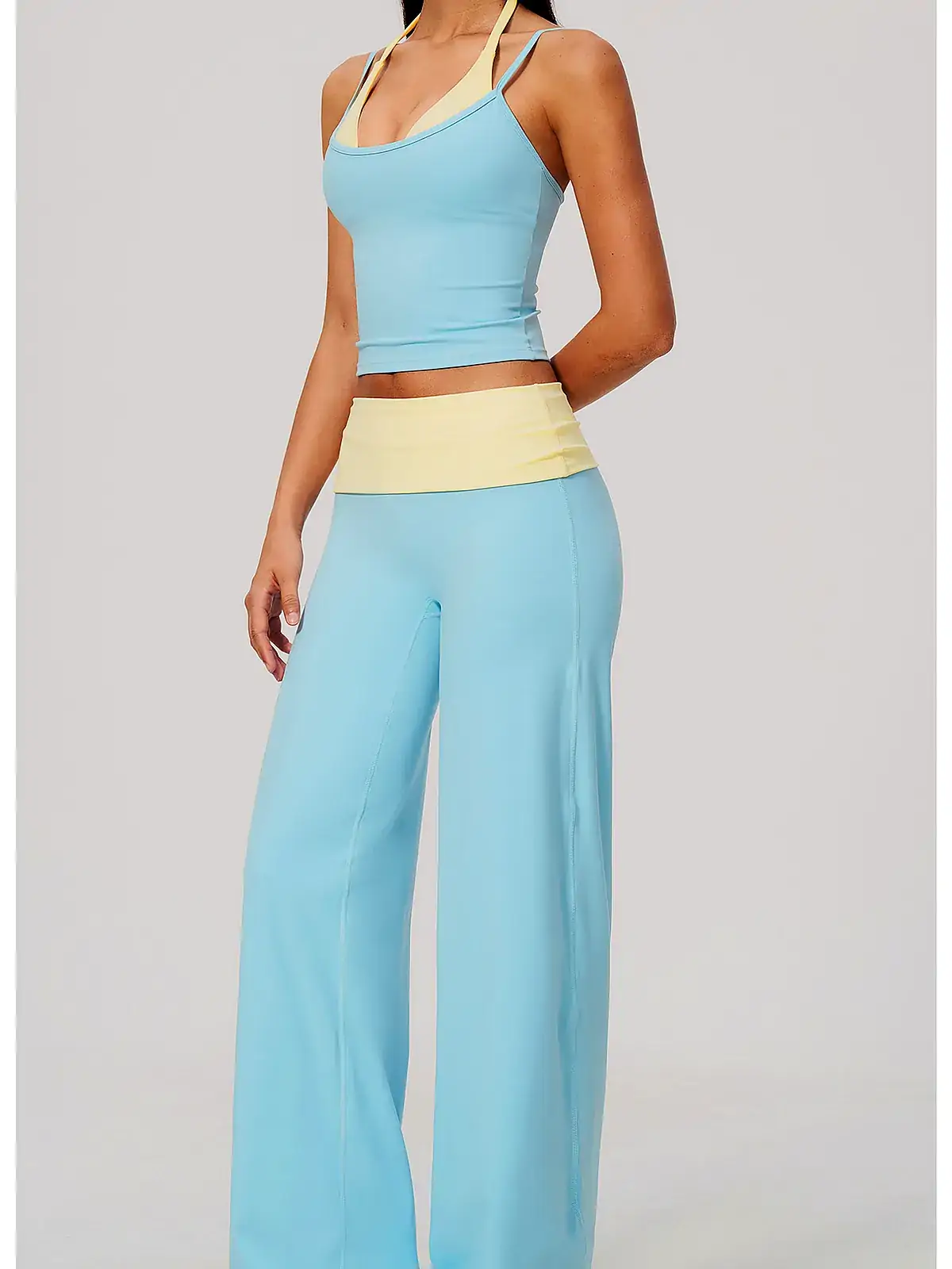 Flatlock seam detail on yoga tank