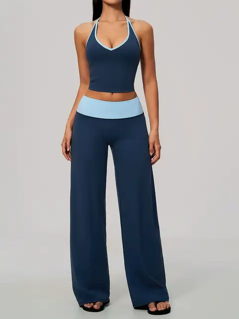 Brushed halter Colour-Block yoga set in rhino grey front view