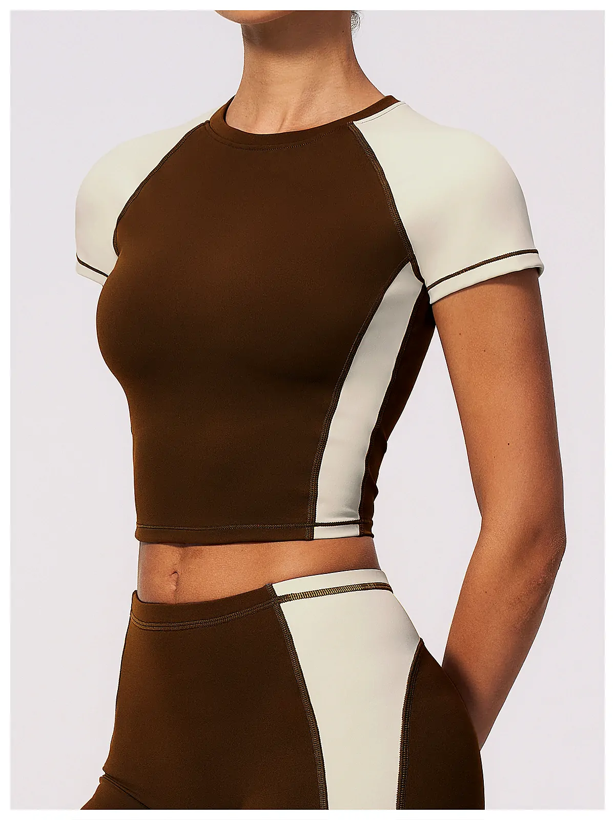 colour-block yoga tank back seam construction