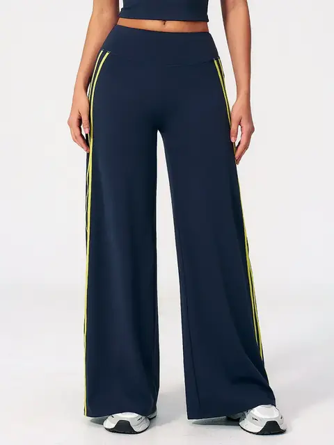 Colour-Block flare yoga leggings in ink navy front view