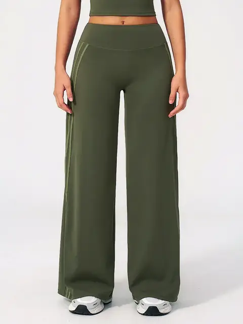Colour-Block flare yoga leggings in olive front view