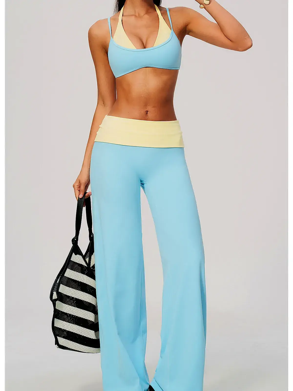 High-waist colour-block set back seam construction