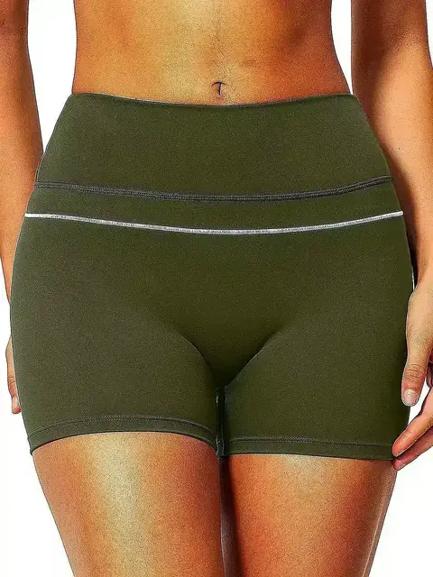 Colour-Block High-Waist yoga shorts in olive front view