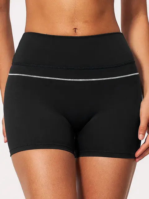 Colour-Block High-Waist yoga shorts in premium black front view