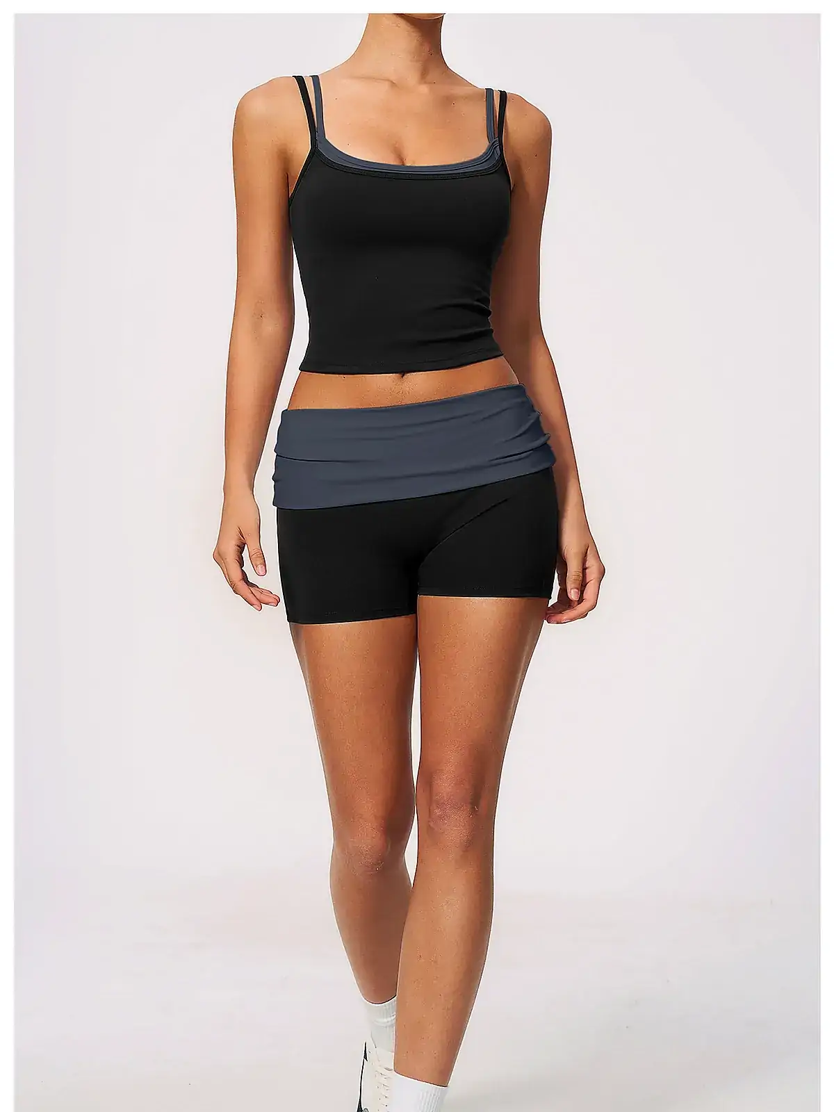 Waistband detail on Colour-Block mock Open-Back yoga tank