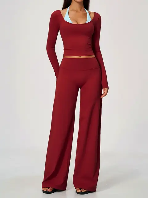 Colour-Block 2-in-1 running yoga set in cherry red front view