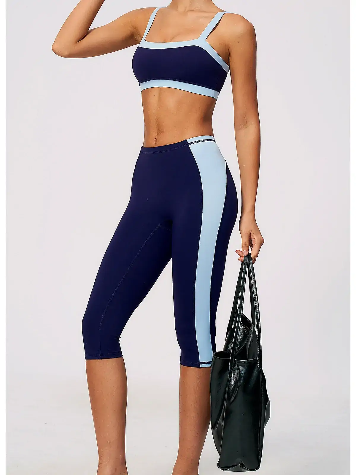 colour-block set back seam construction