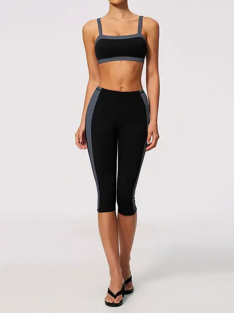 Colour-Block panel sculpt yoga set in mocha front view