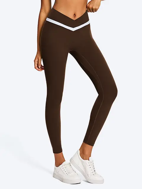 Colour-Block slim outdoor yoga set in coffee brown front view