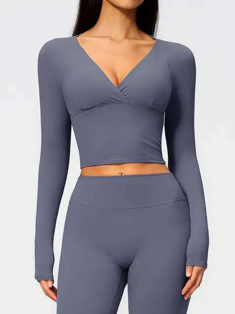 Cream-Feel Sculpt Long-Sleeve Top front view in heather grey