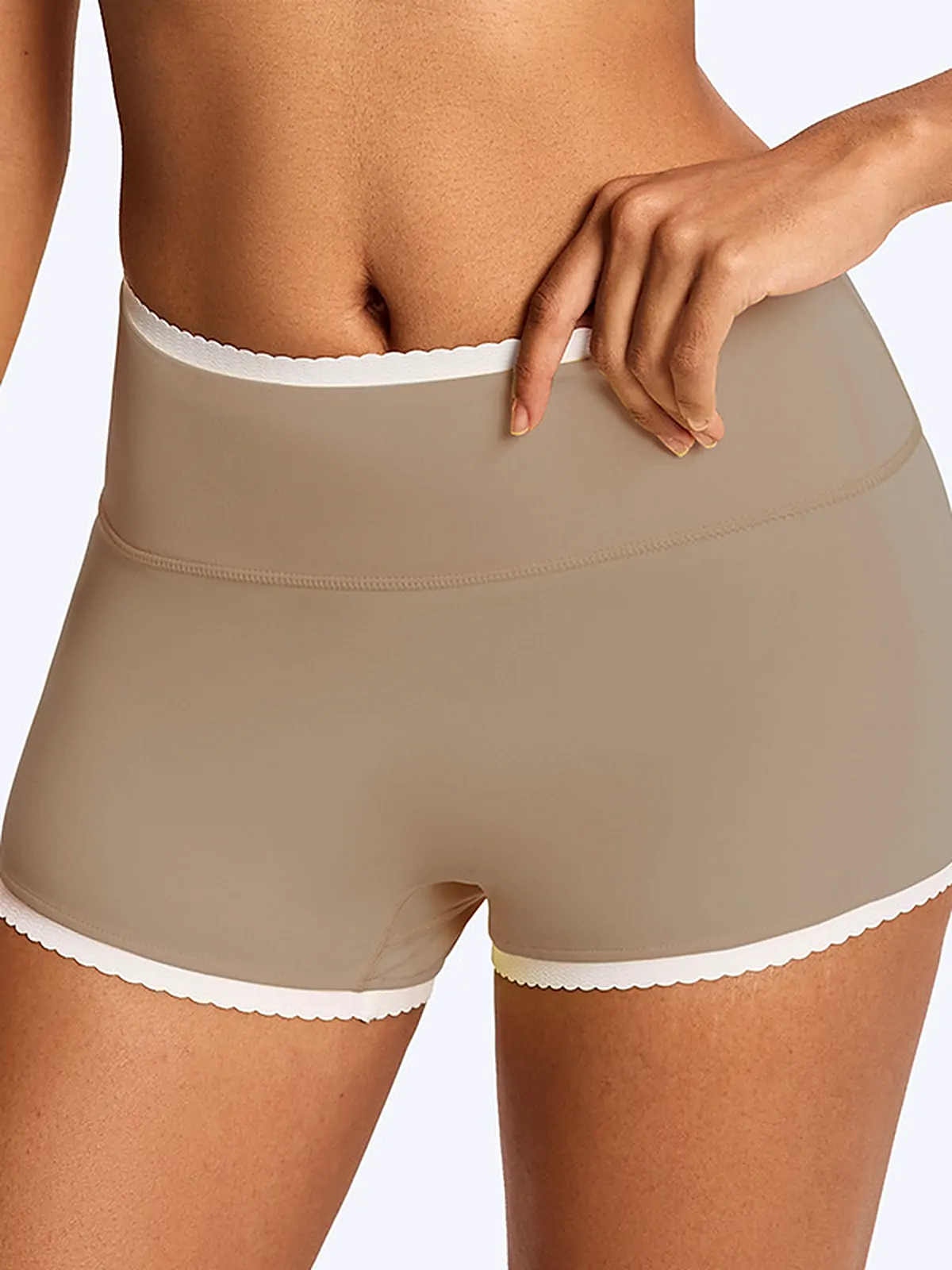 Waistband detail on Eco Colour-Block Second-skin yoga set