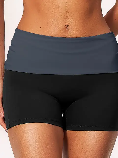 Fold-Waist Colour-Block yoga shorts in rhino grey front view