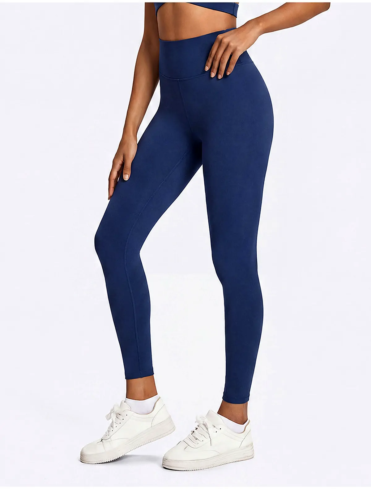 Flatlock seam detail on leggings