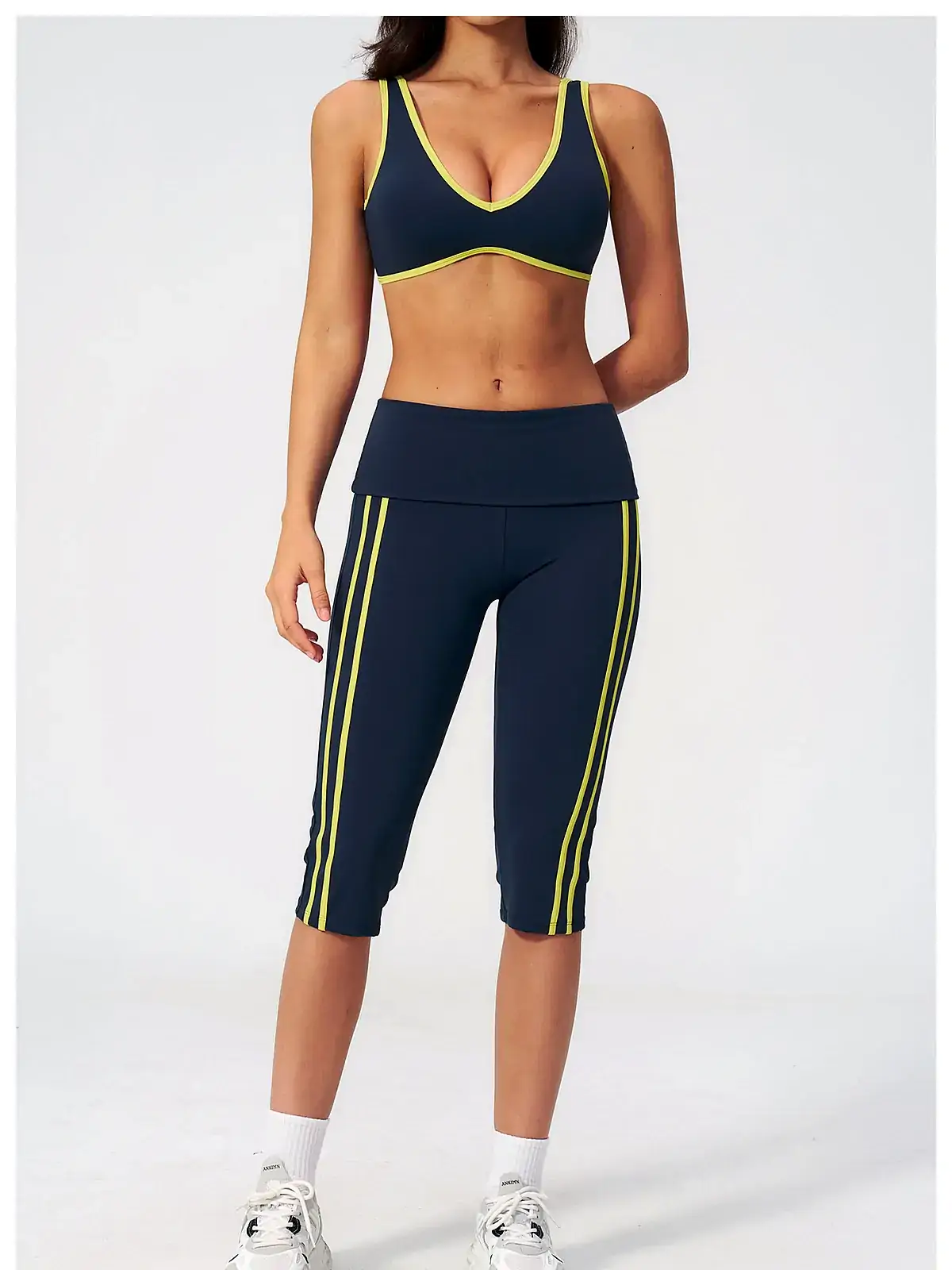 High-Stretch Fold-Waist yoga set back seam construction