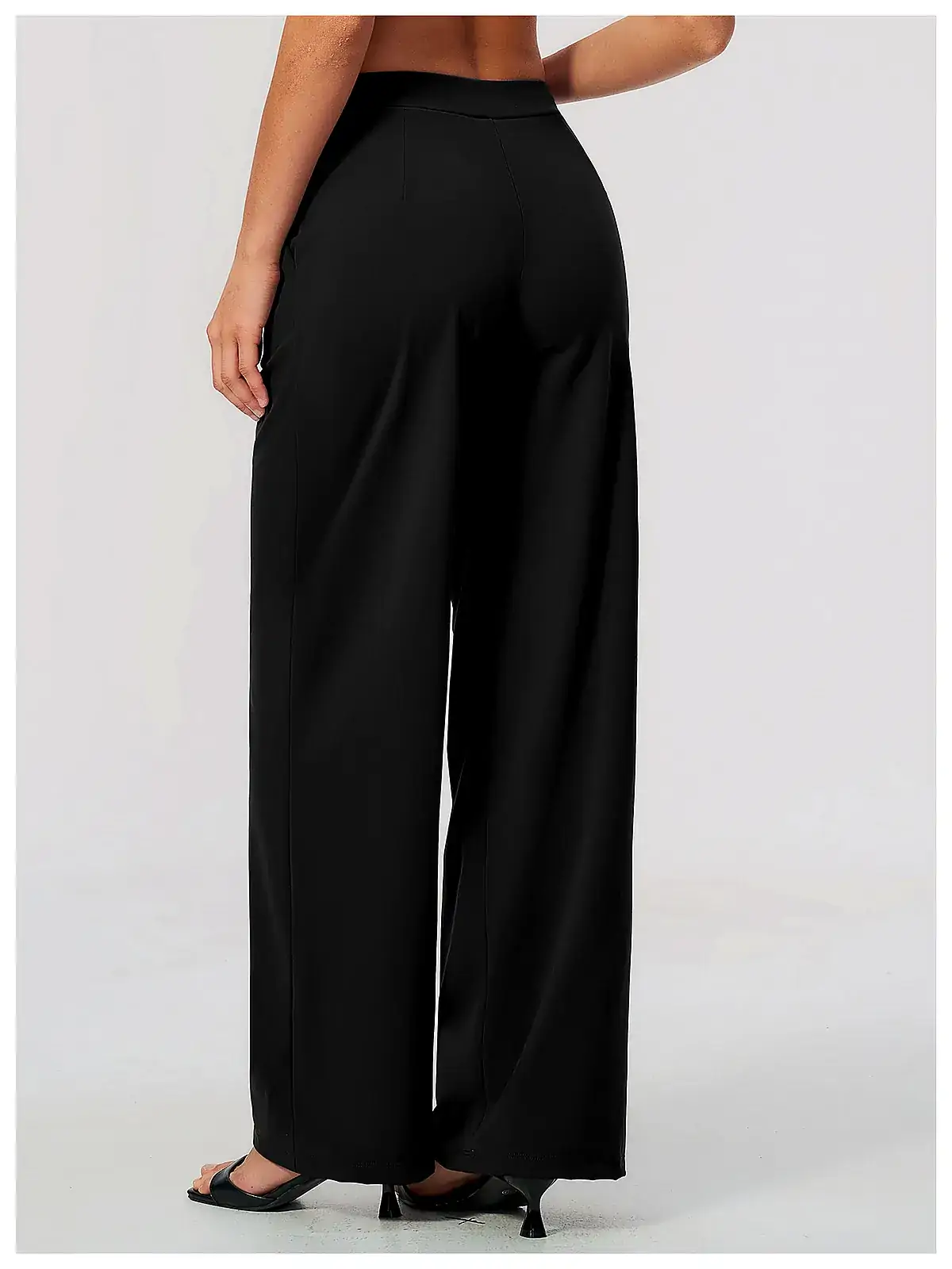 leggings side panel detail