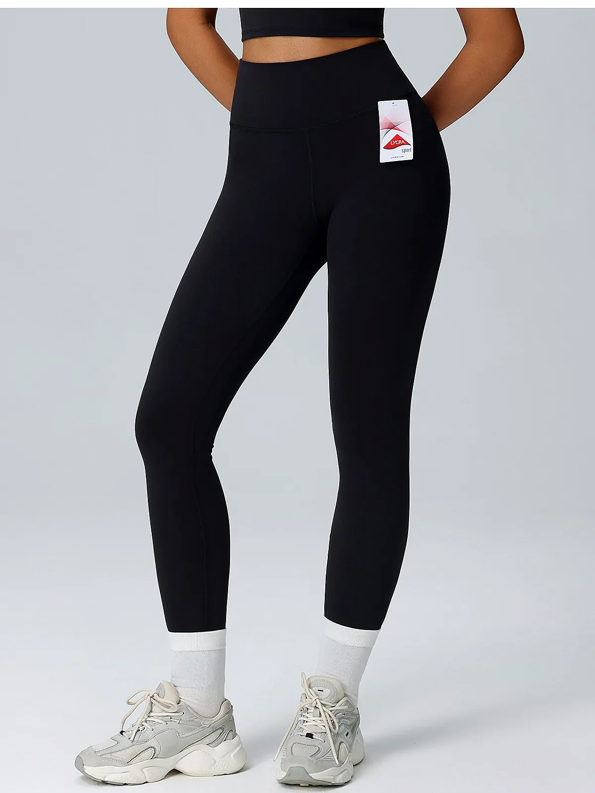 leggings side panel detail