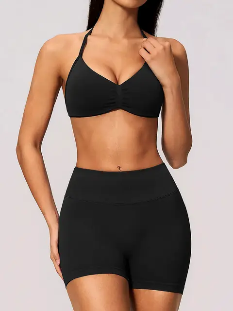 Lycra seamless Open-Back yoga set in premium black front view