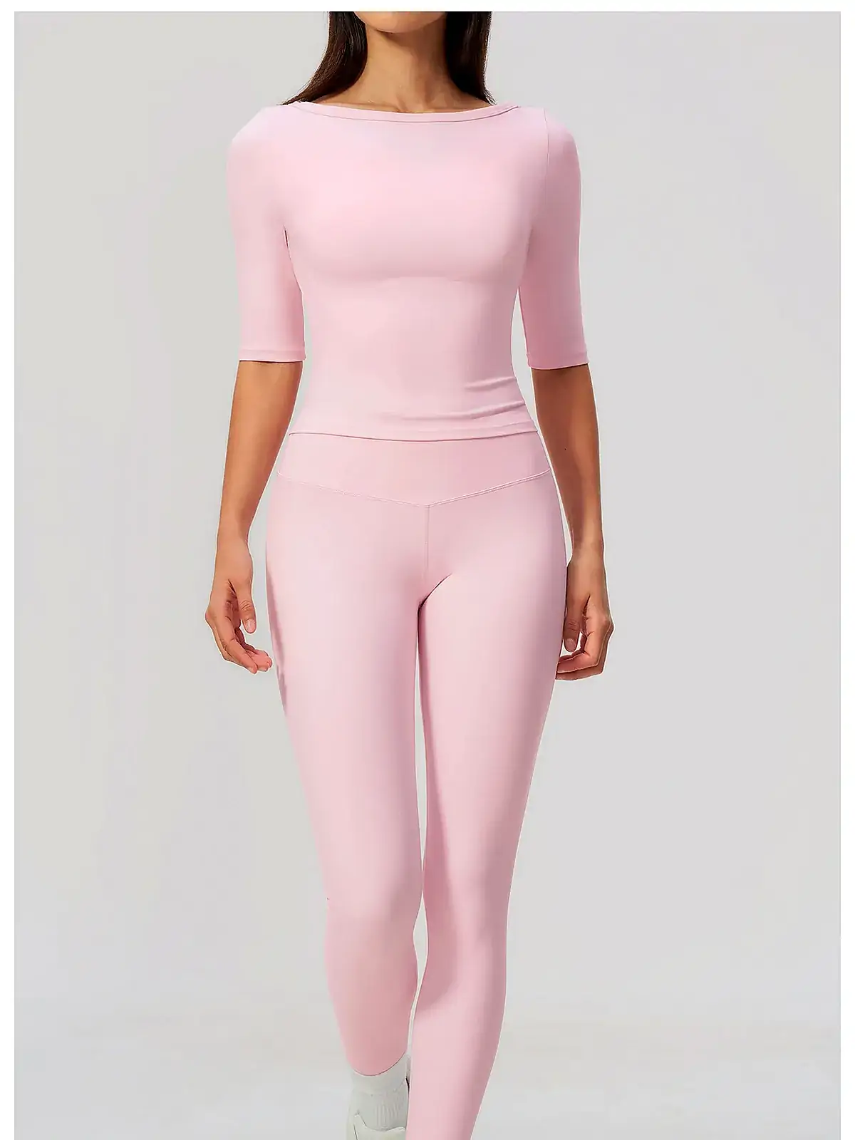 High-waist set back seam construction