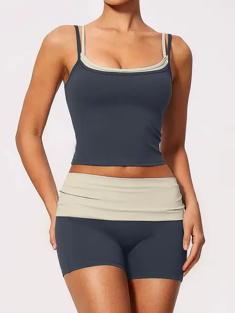 2-in-1 Fold-Waist yoga set in auburn front view