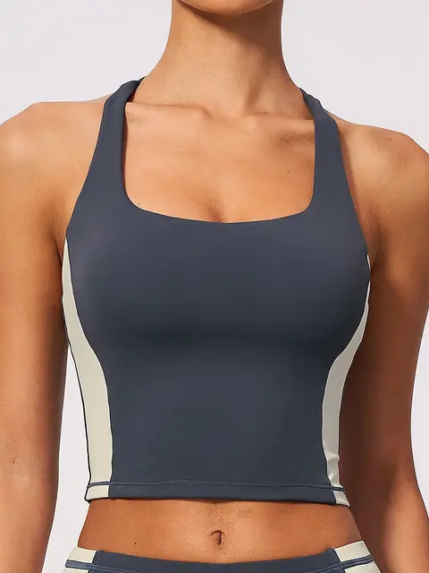 Second-skin Colour-Block sports bra in auburn front view