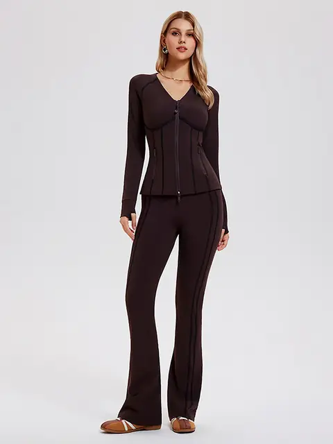 Second-skin zip yoga jacket set in oat apricot front view