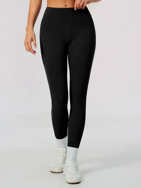 Peach-Lift brushed yoga leggings in premium black front view