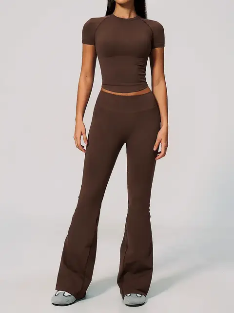 Pilates Wide-Leg yoga set in auburn front view