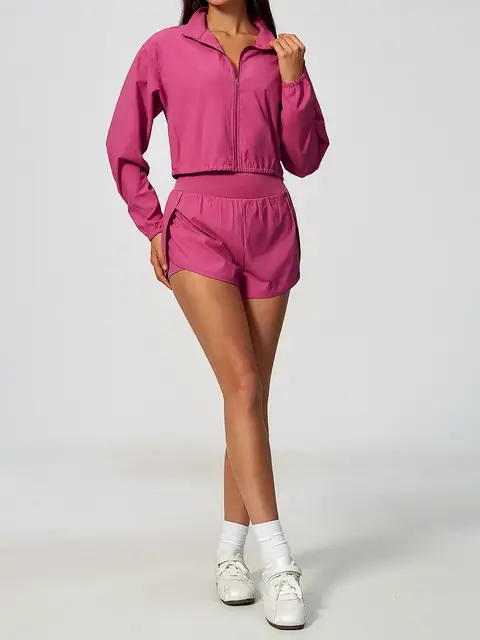 Quick-Dry everyday yoga set in wine red front view