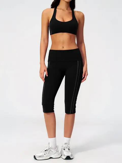 Sculpt Open-Back Quick-Dry yoga set in premium black front view